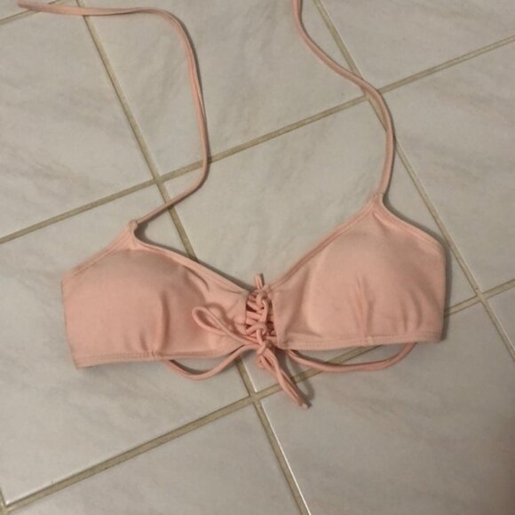 Light Pink Bikini Top (XS) - Picture 1 of 4